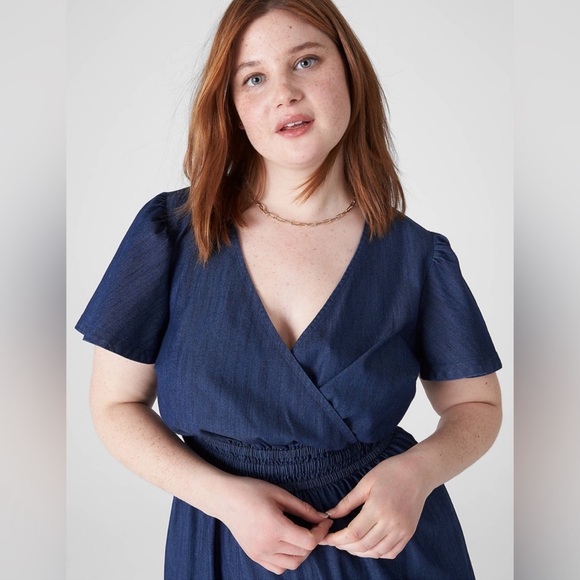 LANE BRYANT | Chambray Flutter-Sleeve Smocked-Waist Romper Women's 16 - Picture 3 of 8